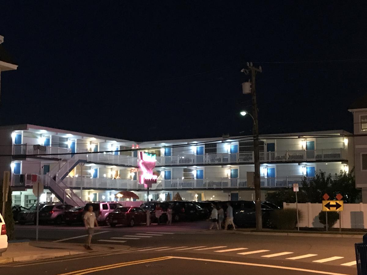 Bird Of Paradise Motel Норт Уайлдууд Екстериор снимка